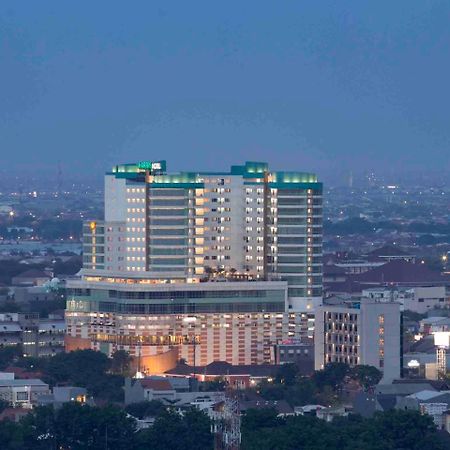 Harris Hotel Sentraland Semarang Exterior foto